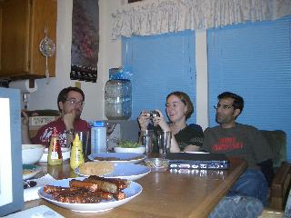 20040611212338-320.jpg